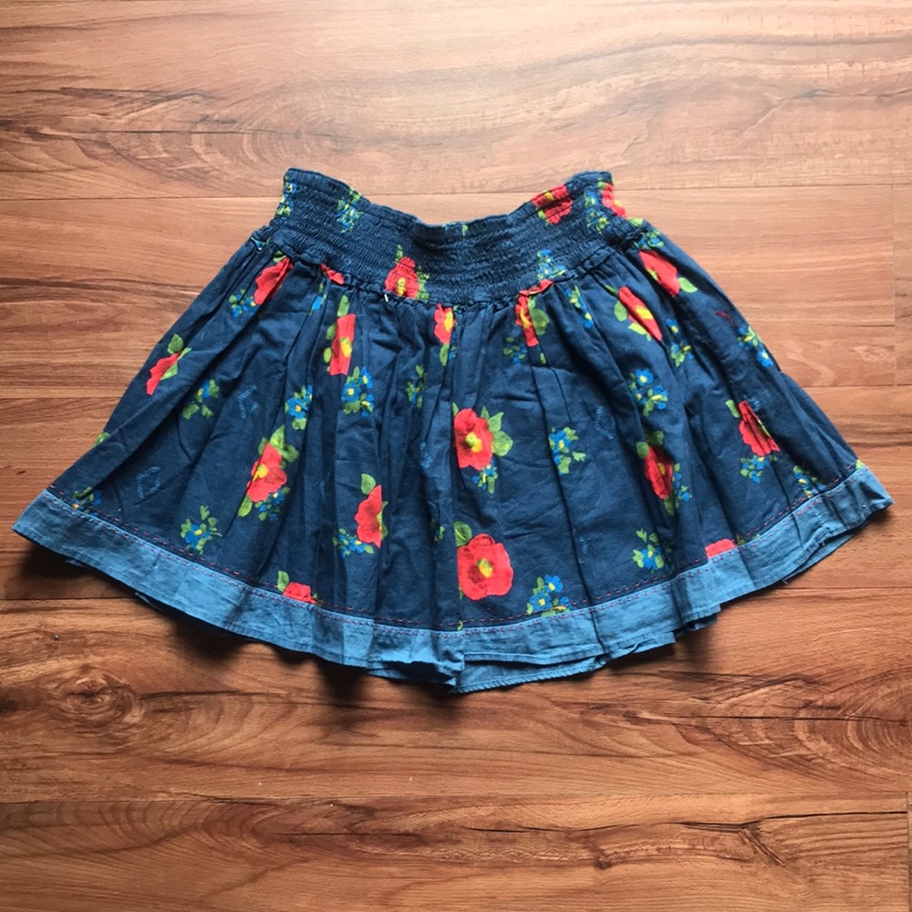 Hollister Navy High Waisted Floral Circle Skirt, Size XS